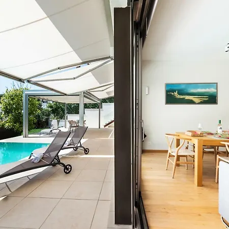 Ag Apartment