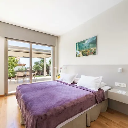 Ag Apartment